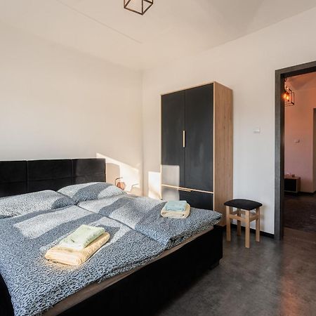 Apartmany Praha-Modrany Exterior foto