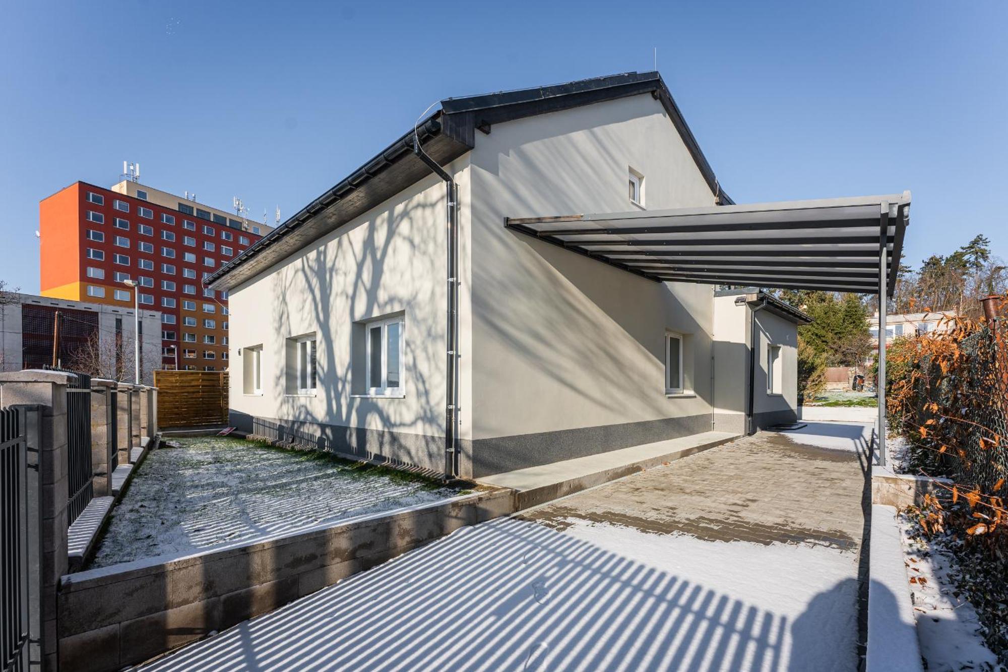 Apartmany Praha-Modrany Exterior foto
